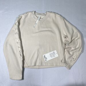 New Tagged Lululemon Athletica Braided Sleeve Pullover Women's Size 2 Ivory Crop